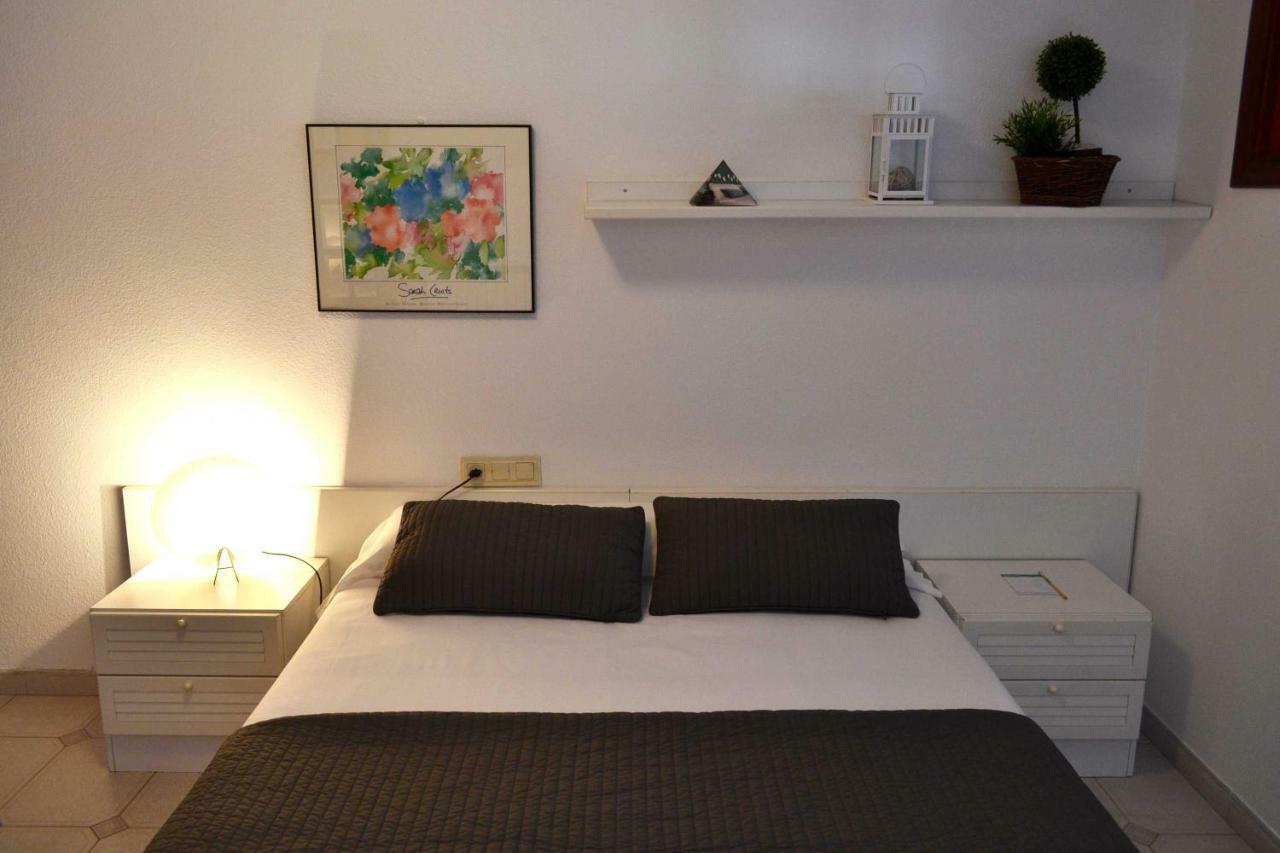 Apartamentos Alda Santa Cristina Perillo Екстериор снимка