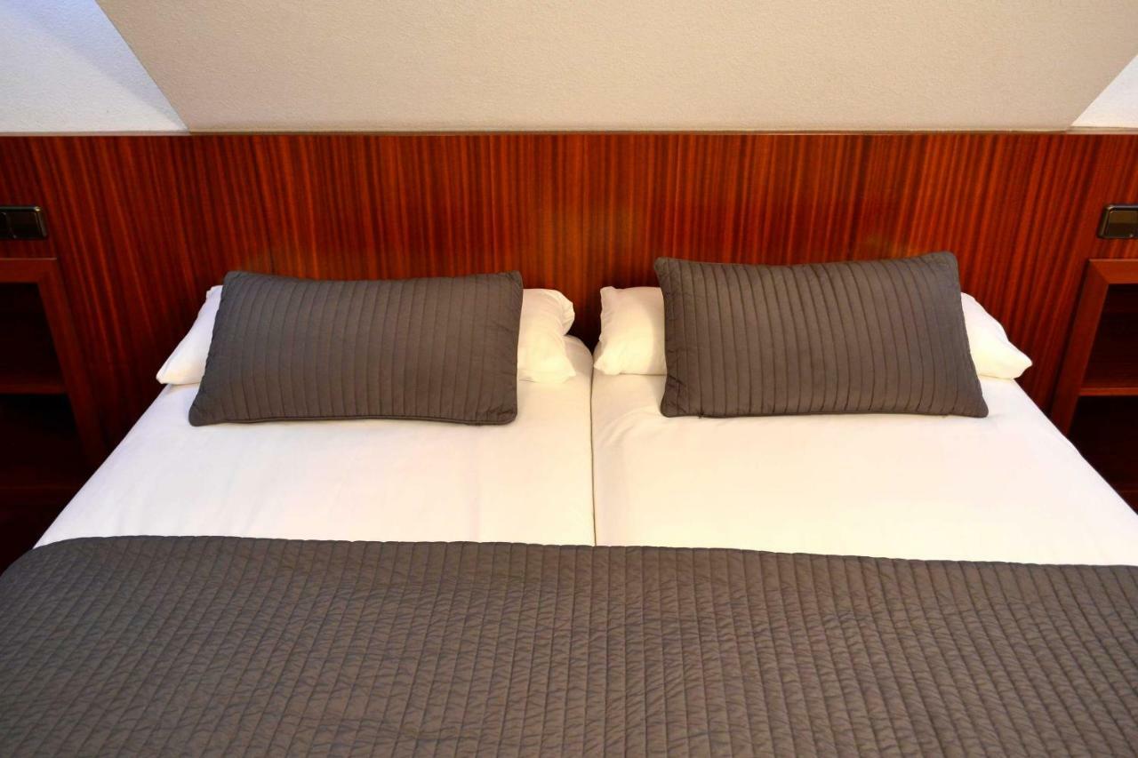 Apartamentos Alda Santa Cristina Perillo Екстериор снимка